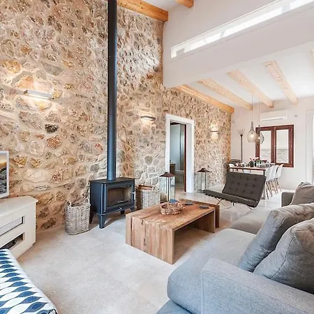 Townhouse Bosch Feriehus Pollença